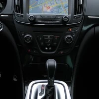 Opel Insignia 2.0 CDTI: Odznak postavení