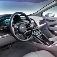 Druhé SUV od Jaguaru je zároveň první elektromobil
