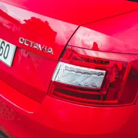 Škoda Octavia 1.0 TSI/85 kW červená exterier