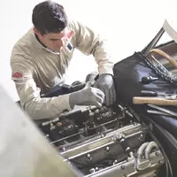 Jaguar začal výrobu nových XKSS