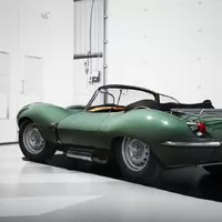 Jaguar začal výrobu nových XKSS