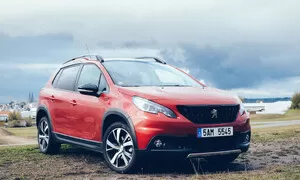 Recenze & testy: Peugeot 2008 GT-Line: Městský pohodář