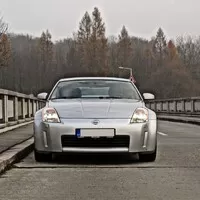 Za volantem Nissanu 350Z: Šarmantní baculka