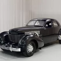 Automobilka Cord díky americké legislativě opět na scéně