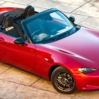 Je Miata víc jako Fiat nebo jako Alfa? - Z redakčního chatu