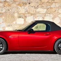 Je Miata víc jako Fiat nebo jako Alfa? - Z redakčního chatu