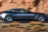 Aston Martin DB11: Bez křídla a přece s přítlakem