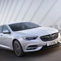 Opel Insignia přijíždí elegantnější a po dietě