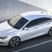 Opel Insignia přijíždí elegantnější a po dietě