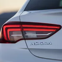 Opel Insignia přijíždí elegantnější a po dietě