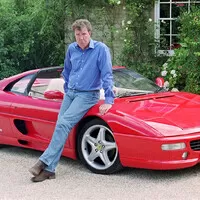 Čím jezdí novinář: Garáž Jeremyho Clarksona