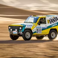 Nissan zrenovoval svůj první naftový speciál na Paříž-Dakar