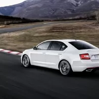 Škoda Octavia RS po faceliftu – silnější, ale také divná