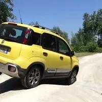 Zachraňte roztomilá autíčka!