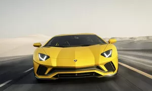 Lamborghini po šesti letech přepracovalo Aventador
