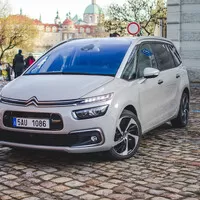 Citroën Grand C4 Picasso: Hlava rodiny