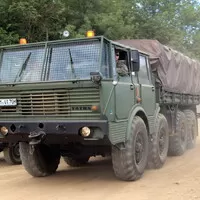 Tatra 813: Domácí kolos