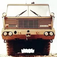 Tatra 813: Domácí kolos