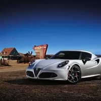 Alfa Romeo 4C - jaká opravdu je?