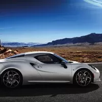 Alfa Romeo 4C - jaká opravdu je?