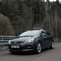 Opel Astra Sports Tourer 2,0 CDTI Biturbo: Gétéčko pro všední den