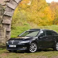 Škoda Superb Combi 2.0 TDi - Dexterův stěhovák