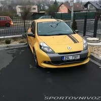 Autíčkář na lovu: Co se dá koupit za cenu nové Fabie (a nesedře vás to z kůže)