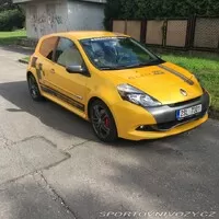 Autíčkář na lovu: Co se dá koupit za cenu nové Fabie (a nesedře vás to z kůže)