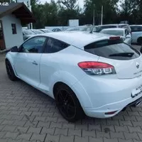 Autíčkář na lovu: Co se dá koupit za cenu nové Fabie (a nesedře vás to z kůže)