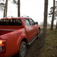 Nissan Navara - komfort, bláto a vánoční stromky