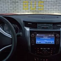 Nissan Navara - komfort, bláto a vánoční stromky