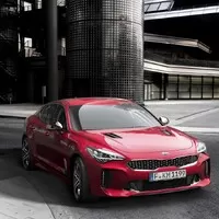 Kia představila sportovně laděný sedan Stinger