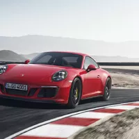 Nové Porsche 911 GTS je zase o kousek dále