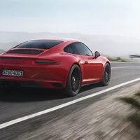 Nové Porsche 911 GTS je zase o kousek dále