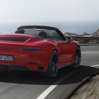 Nové Porsche 911 GTS je zase o kousek dále