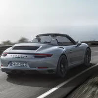Nové Porsche 911 GTS je zase o kousek dále