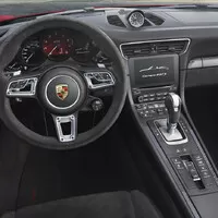 Nové Porsche 911 GTS je zase o kousek dále