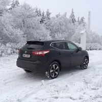 Nissan Qashqai 1.6 dci 4x4: Kombíky, do střehu!
