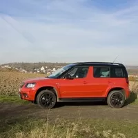 Škoda Yeti 2.0 TDI 4x4 MonteCarlo: Šaty dělaj (nejen) člověka