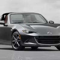 Mazda MX-5 dostala český ceník a příplatkový automat