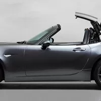 Mazda MX-5 dostala český ceník a příplatkový automat