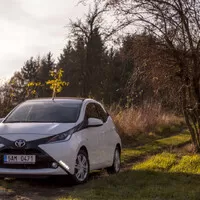 Toyota Aygo: Motoristovo minimální řešení