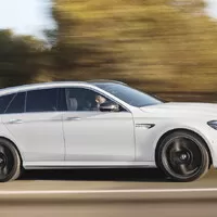 Mercedes-AMG E63 S kombi – kombajn náročných rodičů
