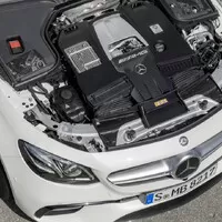 Mercedes-AMG E63 S kombi – kombajn náročných rodičů