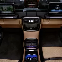 Mercedes-Maybach G650 je nejopulentnější Géčko na světě