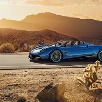Pagani Huayra Roadster je lehčí a krásnější než kupé