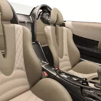 Pagani Huayra Roadster je lehčí a krásnější než kupé