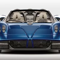 Pagani Huayra Roadster je lehčí a krásnější než kupé