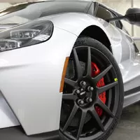 Ford GT je díky paketu Competition Series ostřejší než ostrý