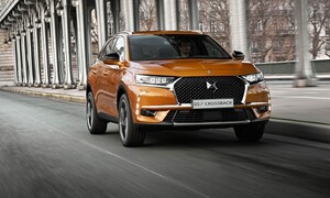 Novinky: DS7 Crossback si hodlá došlápnout na prémiová kompaktní SUV